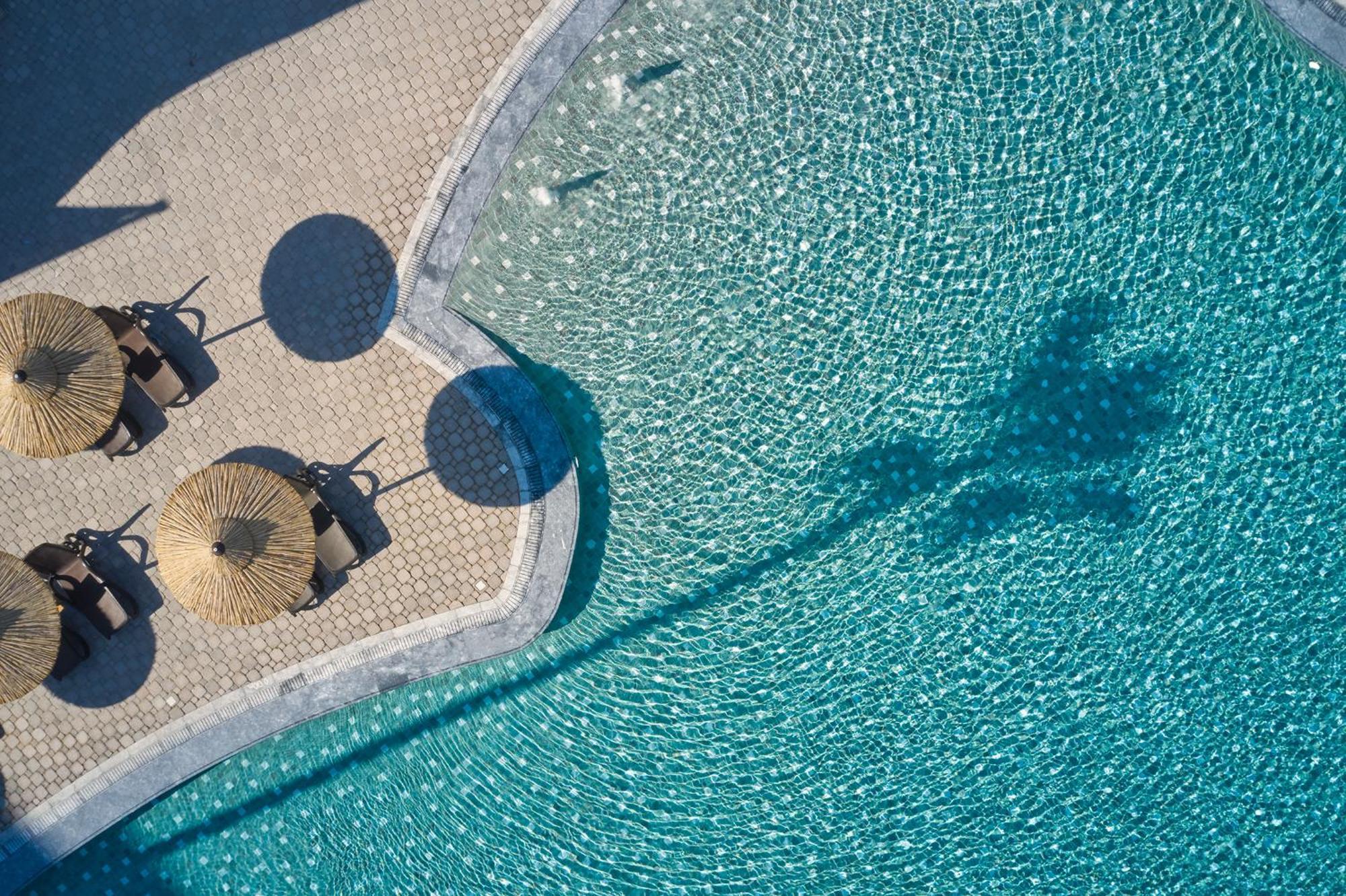 Atlantica Oasis Hotel Limassol Exterior foto